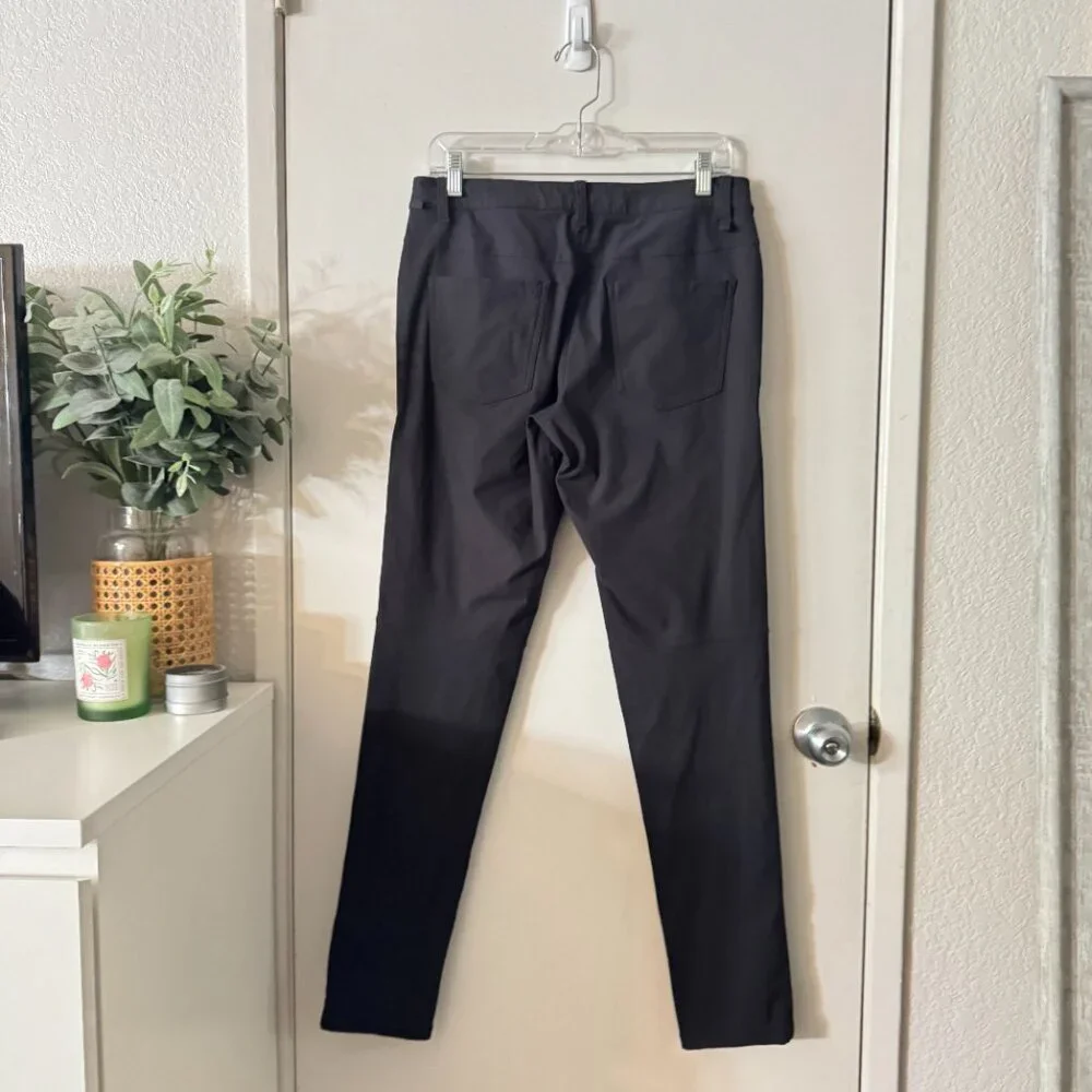 MEN'S LULULEMON ABC Slim Pants Size 30